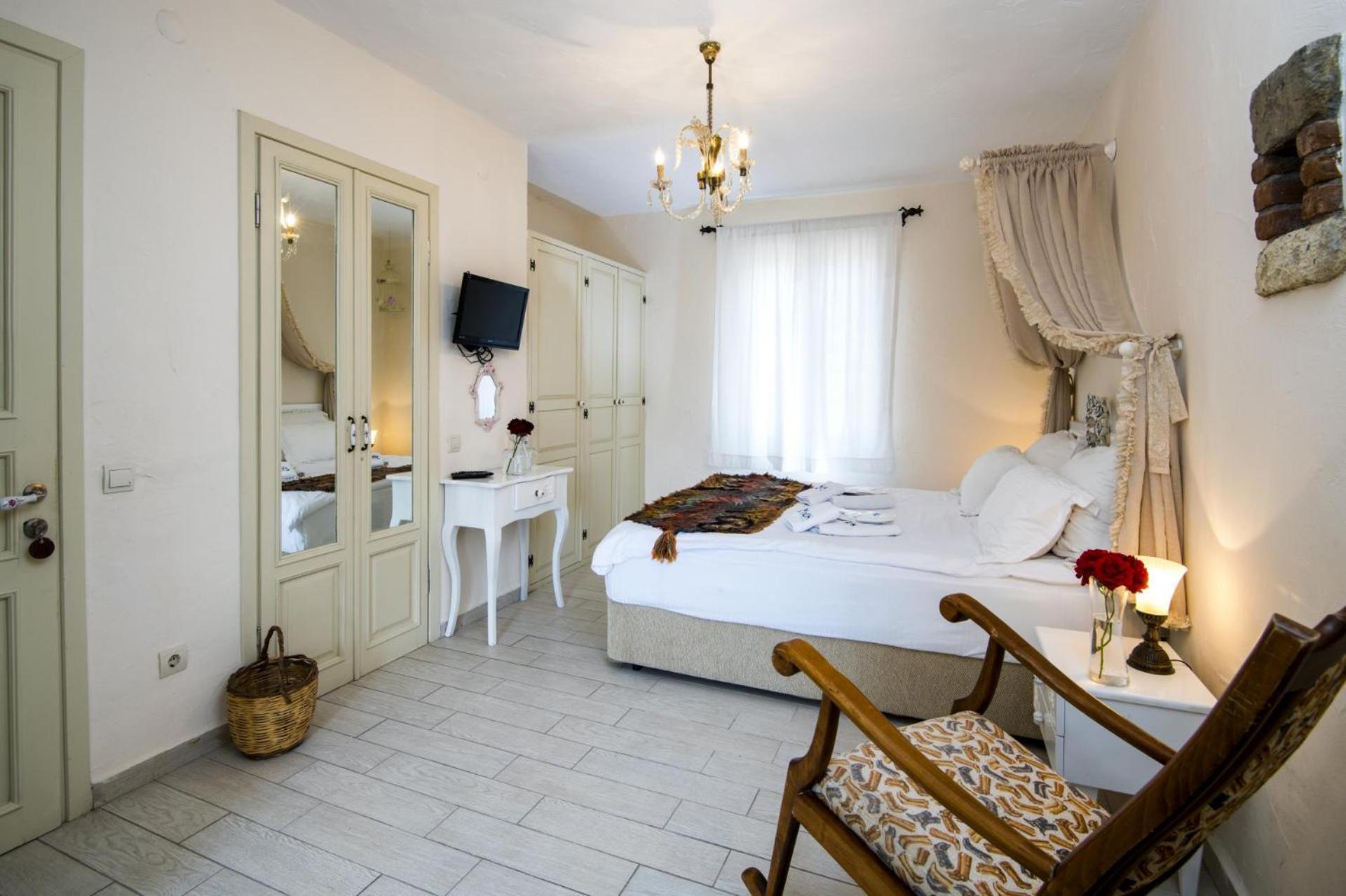 Alacati Sultan Konak Butik Otel ℳℛ Luxury Concept Exterior photo